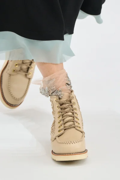Look 25